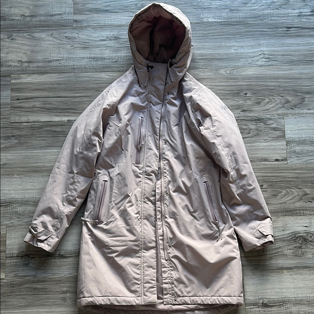 NWOT HELLY HANSEN Light Pink Insulated Waterproof Jacket